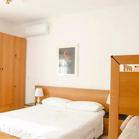 Teresa Costa Degli Dei