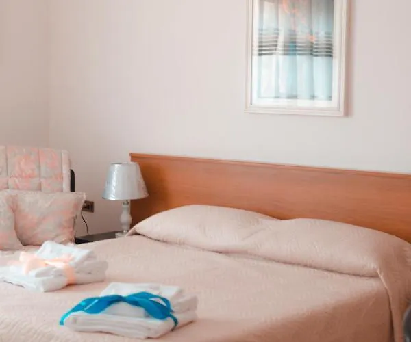 Teresa Vibo Valentia Tropea Bed & Breakfast Pannaconi