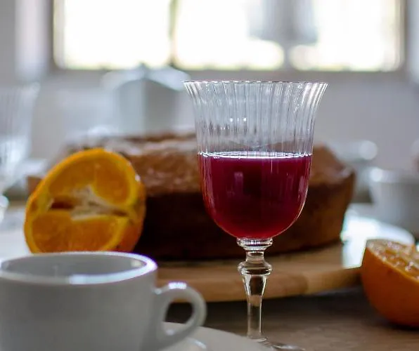 Teresa Vibo Valentia Tropea Bed & Breakfast 3*