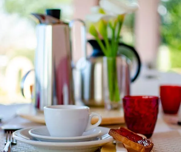 Teresa Vibo Valentia Tropea Bed & Breakfast 3*