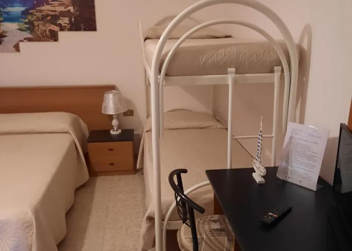 Teresa Vibo Valentia Tropea Bed & Breakfast 3*